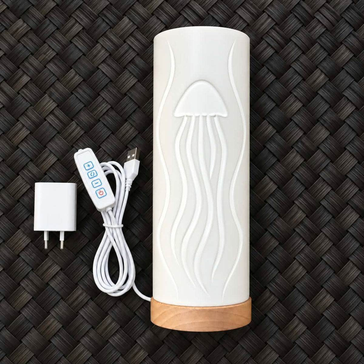 Large ‘Alu‘Alu Lamp