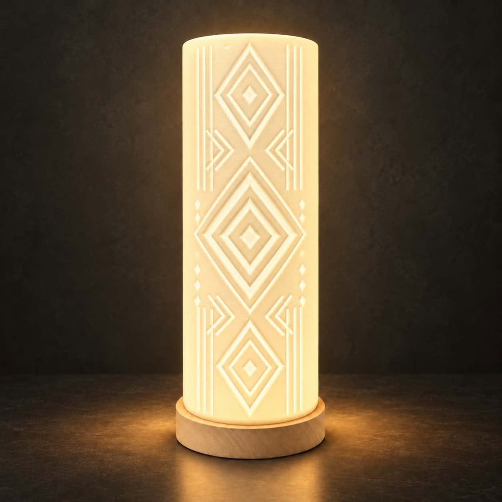 Large Tāniko Lamp