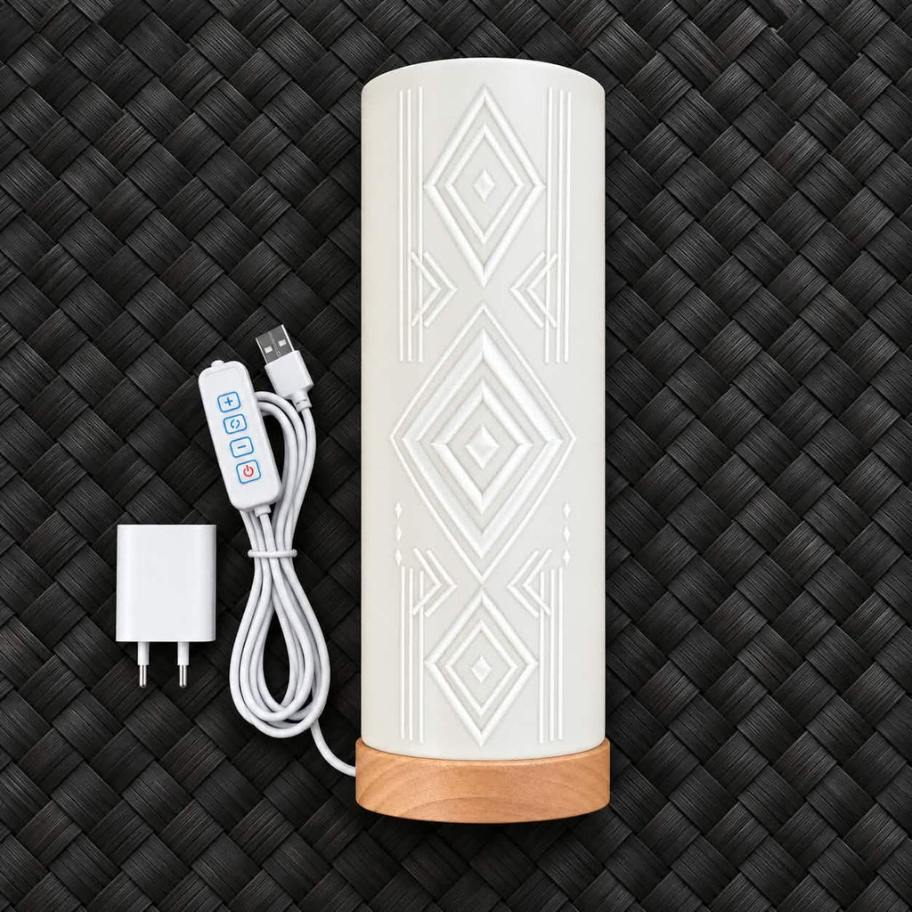 Large Tāniko Lamp